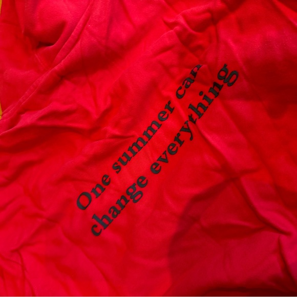 Stranger Things x Levi’s Erica Sweater - Picture 3 of 5